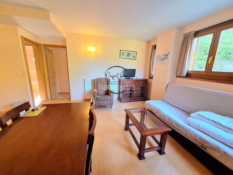 Foto 851e7e24-337b-4be2-aa9b-087fecc20e88. Flat with parking in Soldeu-Incles Canillo