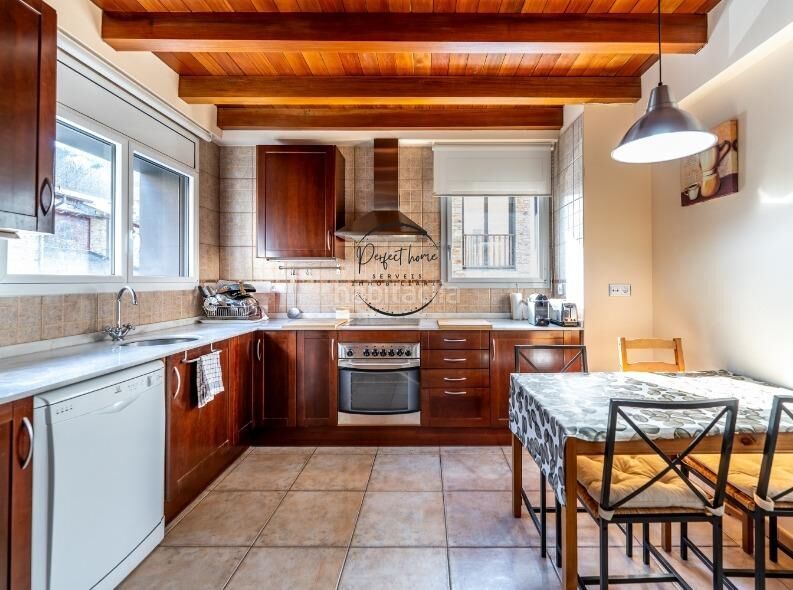 Foto 0b5f5126-de78-4a34-b171-a79eda81d963. Àtic amb aparcament a Ordino-ansalonga-sornás Ordino