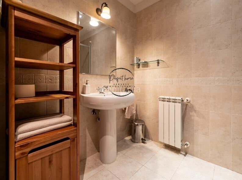 Foto a694a2ce-a02b-43a9-887c-c6ce36939492. Àtic amb aparcament a Ordino-ansalonga-sornás Ordino