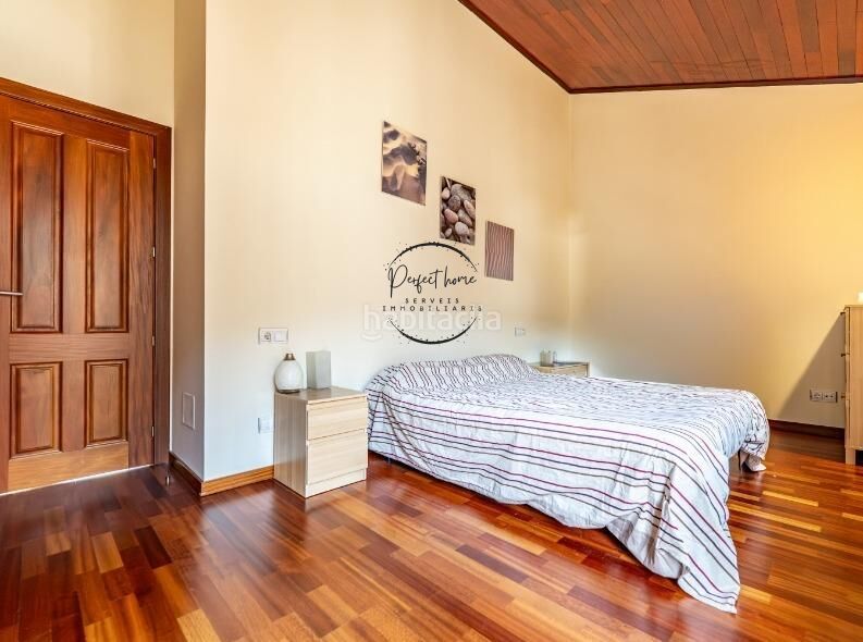 Foto f5917caf-1856-45d1-8dae-0a5f546a1eda. Àtic amb aparcament a Ordino-ansalonga-sornás Ordino