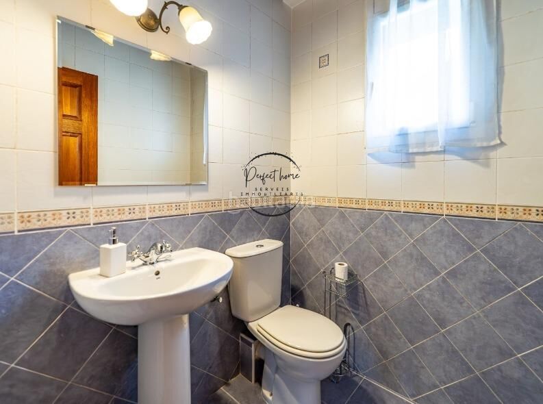 Foto f9a2927f-d587-4b21-80a0-720c38e2a417. Àtic amb aparcament a Ordino-ansalonga-sornás Ordino