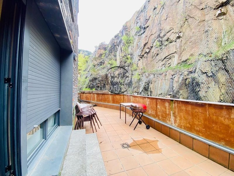 Foto 10a253a8-a2d9-46bb-84c2-b0ff6cff4cd5. Rent flat with heating parking in El Tarter Canillo