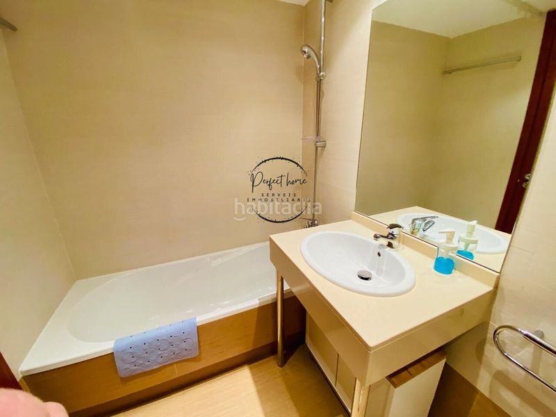 Foto ab94f291-e65f-4e9b-8c18-448ce107f360. Rent flat with heating parking in El Tarter Canillo