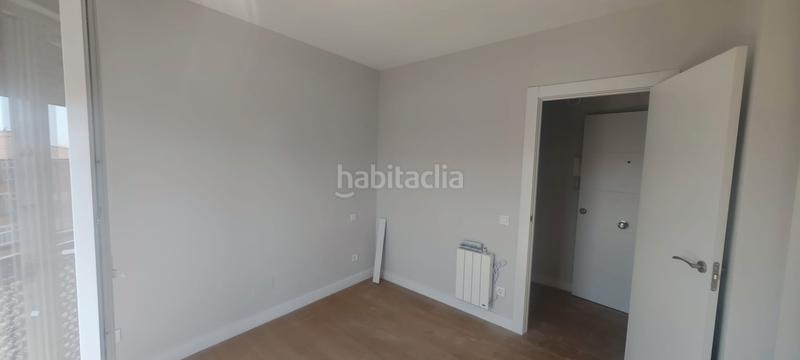 Foto c8873941-7c3f-434c-8850-2eb2947e32ed. Apartament a calle san isidro 6 a Centro de Especialidades Ocaña