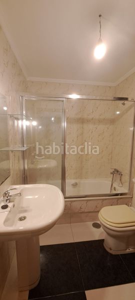 Foto 4221d4b6-74f0-4307-93d1-1bc4efaa0ce1. Pis amb calefacció aparcament a A Ponte Ourense