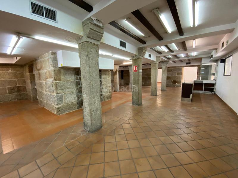 Foto f5d4adb6-3f74-4019-9059-6b154f747bd4. Alquiler local comercial alquiler local rua do paseo en Ourense