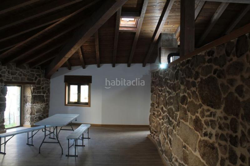 Foto 80cda009-3a7f-4493-8149-43db2aaa138e. Industrial building with heating in Muíños