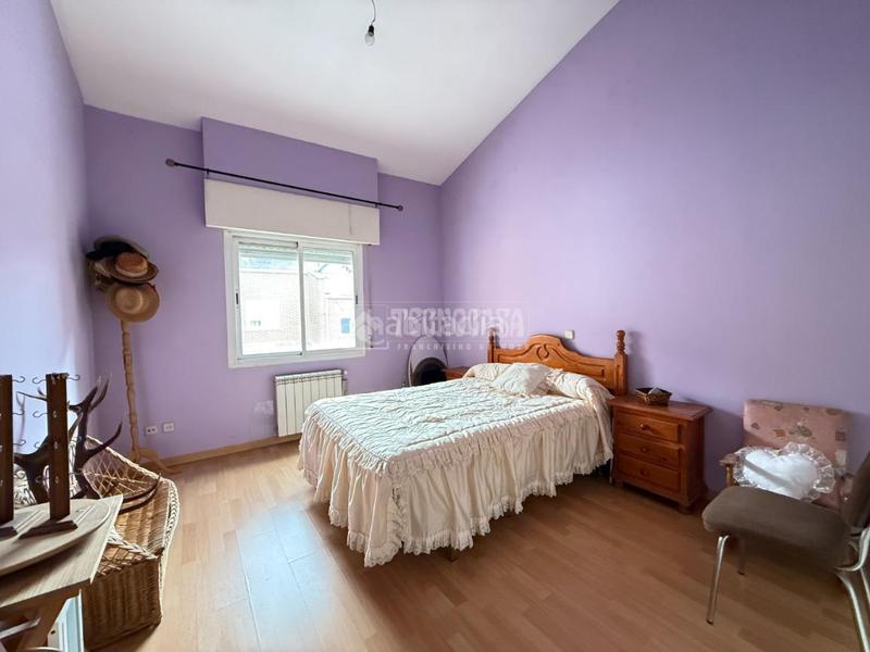 Foto 89ff99d4-5e5d-4d93-b39d-eb661ac09516. Casa pareada casa en venta en Parque Coimbra Móstoles