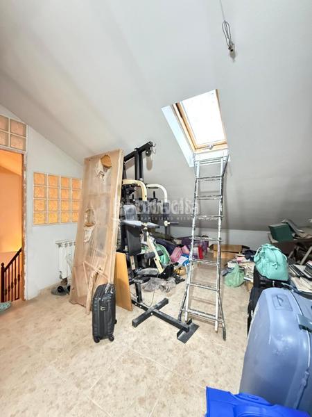 Foto 591034f9-3485-4b57-8074-3108805428e7. Casa bifamiliare con riscaldamento parcheggio in Parque Coimbra Móstoles