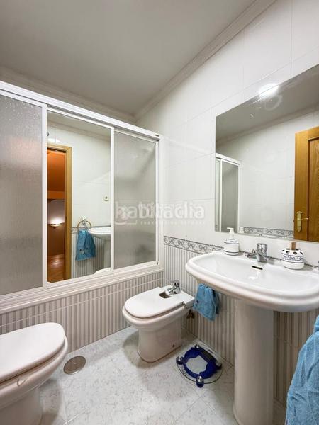 Foto 7e97a10d-cd95-434d-bd34-1bd97de08707. Casa bifamiliare con riscaldamento parcheggio in Parque Coimbra Móstoles