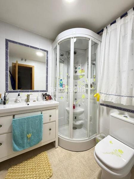 Foto ea53b2b0-cd3a-428c-a53a-daf59bd9818d. Casa bifamiliare con riscaldamento parcheggio in Parque Coimbra Móstoles