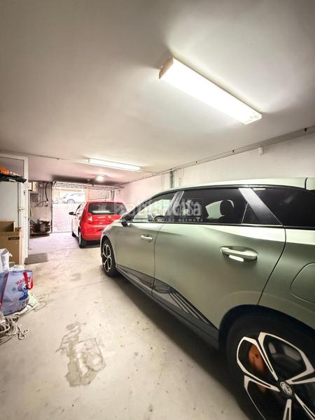 Foto f43e2d73-cf67-4747-bafd-b16fcec982d0. Casa bifamiliare con riscaldamento parcheggio in Parque Coimbra Móstoles