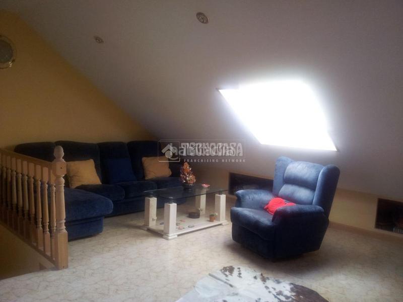 Foto 3309e62d-57f3-4049-9a7d-35bb964b1b85. Towny house in Parque Coimbra Móstoles