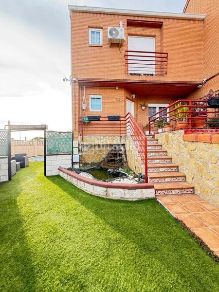 Foto d792419c-565d-4f27-8150-e4fb803b07e6. Towny house in Parque Coimbra Móstoles