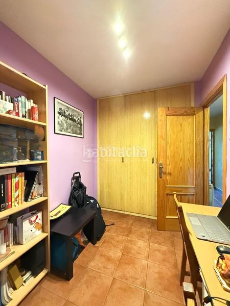 Foto 8637a87b-6a34-4f87-83ba-5acb946b6956. Casa aparellada a Parque Coimbra Móstoles