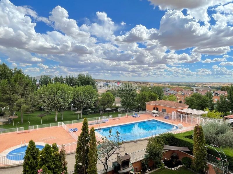Foto f74ebe74-7c1d-48bc-8bbc-7da875182b4c. Pis amb calefacció aparcament piscina a Parque Coimbra Móstoles