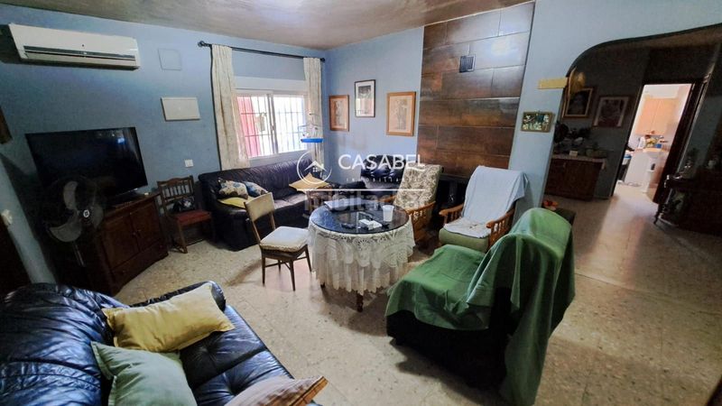 Foto 07c0eb5d-d021-4566-8a9b-85d440d6b313. Xalet amb aparcament piscina a El Higuerón Córdoba