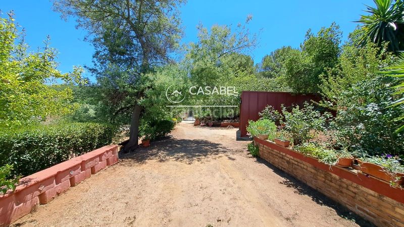 Foto 571f12bc-fa63-4963-9a64-7d3a6f1b3a26. Xalet amb aparcament piscina a El Higuerón Córdoba