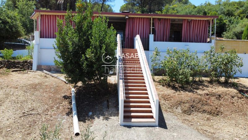 Foto 80fa6f34-a376-45b1-bda9-7d59faa27199. Xalet amb aparcament piscina a El Higuerón Córdoba