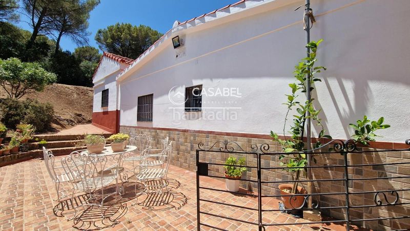 Foto aced4d2b-b22a-4e25-a996-48ae0e6fe953. Xalet amb aparcament piscina a El Higuerón Córdoba