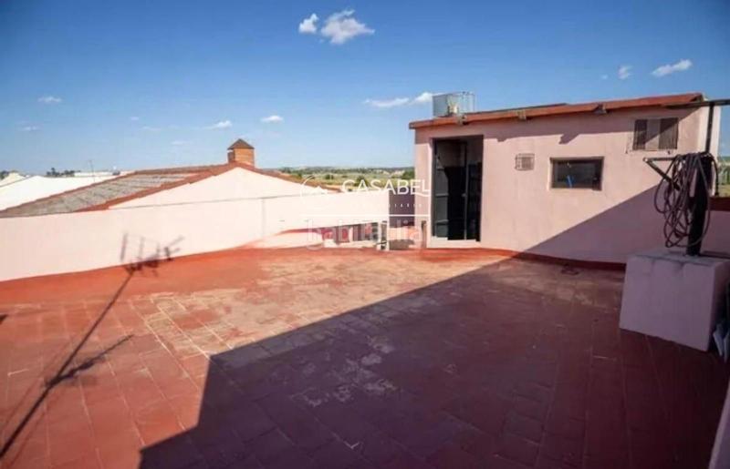 Foto bec25136-14ed-494d-ba90-64407a3f20d3. Casa adossada amb aparcament a Villarrubia Córdoba