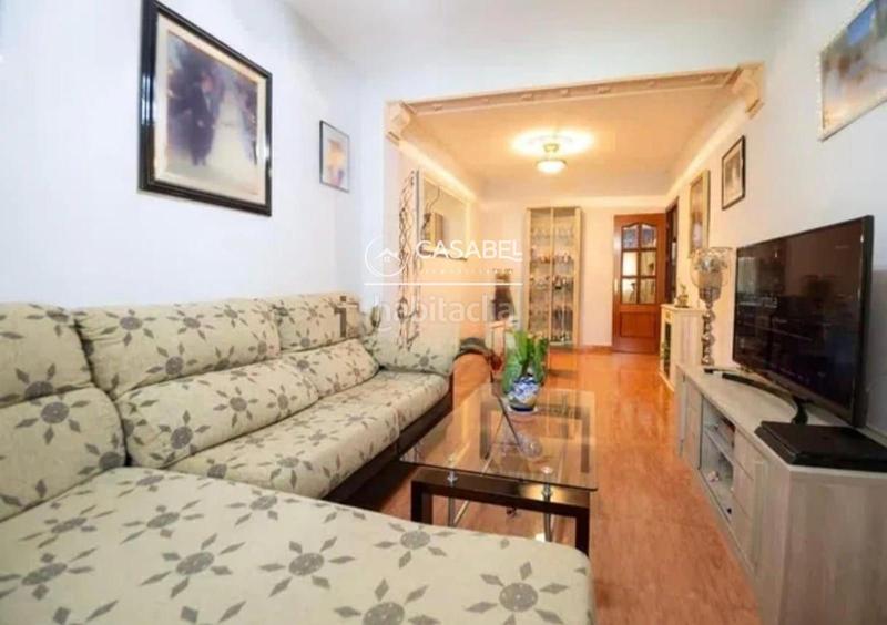 Foto d3a3a0bc-93c0-4f2a-81c3-7bdef8a3fdab. Casa adossada amb aparcament a Villarrubia Córdoba