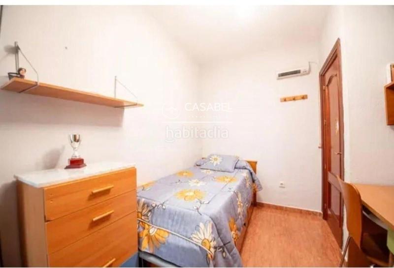 Foto f5003b4f-b8d6-496c-b374-13e36b3b63e1. Casa adossada amb aparcament a Villarrubia Córdoba