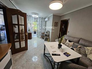 Appartement à Viñuela - Rescatado. Estupendo piso en av.barcelona