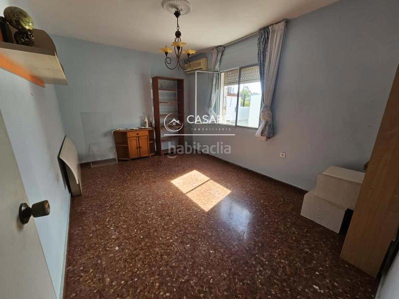 Foto 17e885b2-65aa-49b1-80ad-f9e43ce4257a. House with parking in El Brillante -El Naranjo - El Tablero Córdoba