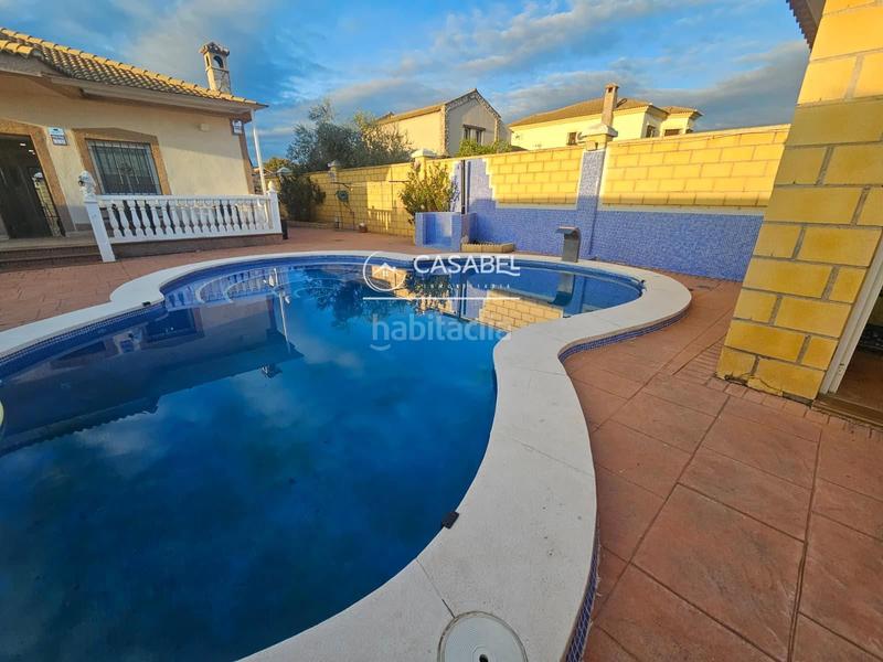 Foto 358b87f3-5583-43ce-b409-8c3adc044260. Xalet amb calefacció aparcament piscina a El Higuerón Córdoba