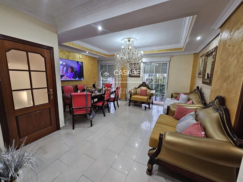 Foto c916d236-0c10-4675-8886-2e3e36ef6058. Casa amb aparcament a Campo de la Verdad - Miraflores Córdoba