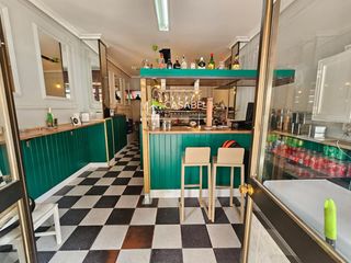 Traspàs Local Comercial  Viegwn de fatima. Se traspasa bar en fatima