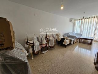 Pis  Agrupacion cordoba. Piso en exclusiva en avd.agrupacion cordoba
