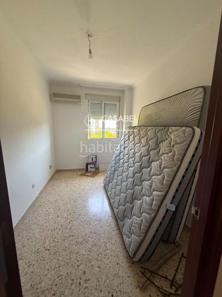 Foto 55189e6a-2608-4d43-9885-f37985489607. Pis amb aparcament piscina a colores - entreparques Sevilla