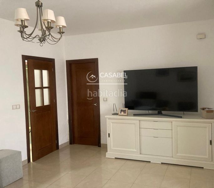 Foto c1050026-ff63-47e1-ac38-2bfbe45dfb03. Casa amb aparcament a Alcolea Córdoba
