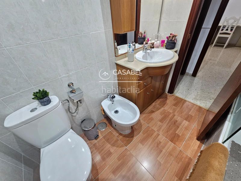 Foto dc7b387b-4c4e-4e78-a247-be8c39932a98. Casa amb aparcament a Sector Sur Córdoba