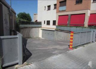 Parking coche en Estoril 11. Garaje en venta en calle estoril, barberà del vallès, barcelona