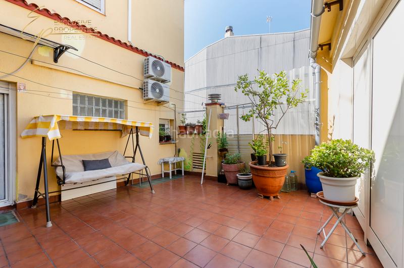 Foto 54870f1f-b947-408e-90d8-3cc3ebdedb4f. Casa a schiera con riscaldamento in Centre Sabadell
