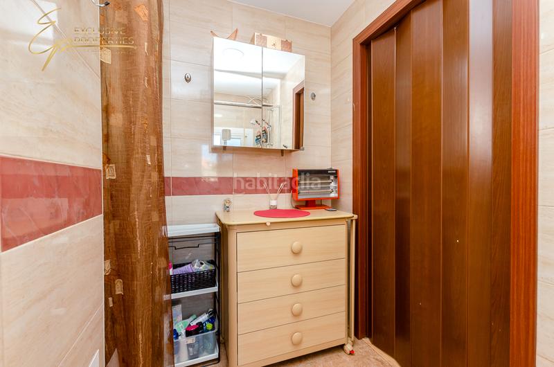 Foto eadbade6-1f43-4a25-840a-b663c84eb3e9. Casa a schiera con riscaldamento in Centre Sabadell