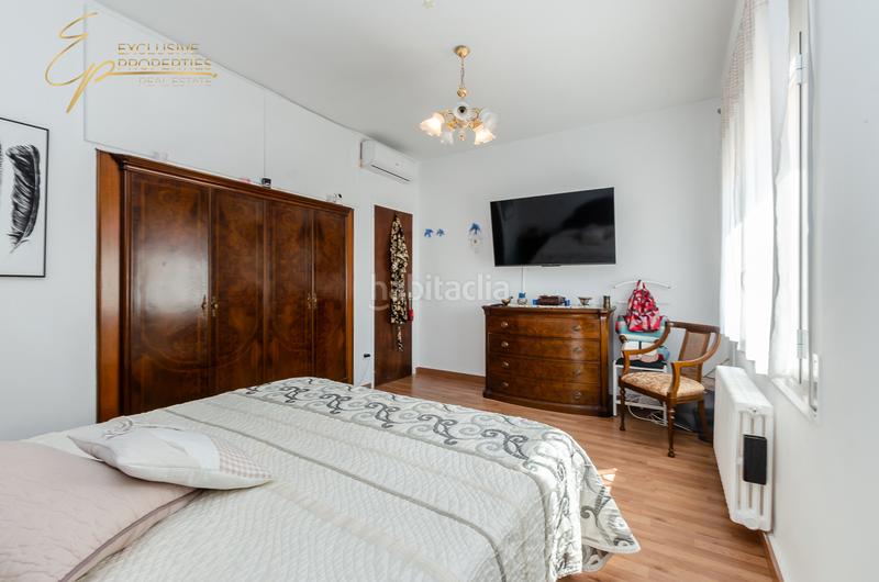 Foto 789bec14-d959-40c3-be58-b83ae8ceb2f3. Maison jumelée avec chauffage dans Centre Sabadell