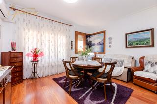 Semi detached house  Carrer de les valls