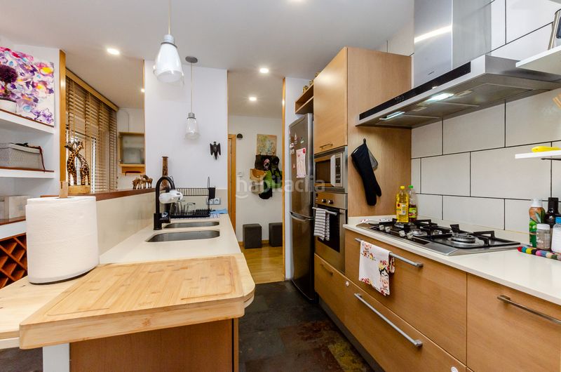 Foto fc06443d-cdf8-4a32-9b5b-42979fd4cc92. Pis a Navas Barcelona