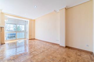 Location Appartement  Plaza de la república del ecuador. Piso exterior con portero fisico