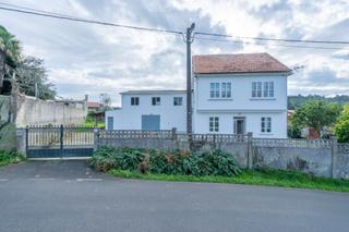 Casa a Coruxo 7. Vivir en un entorno rural y cerca de todo