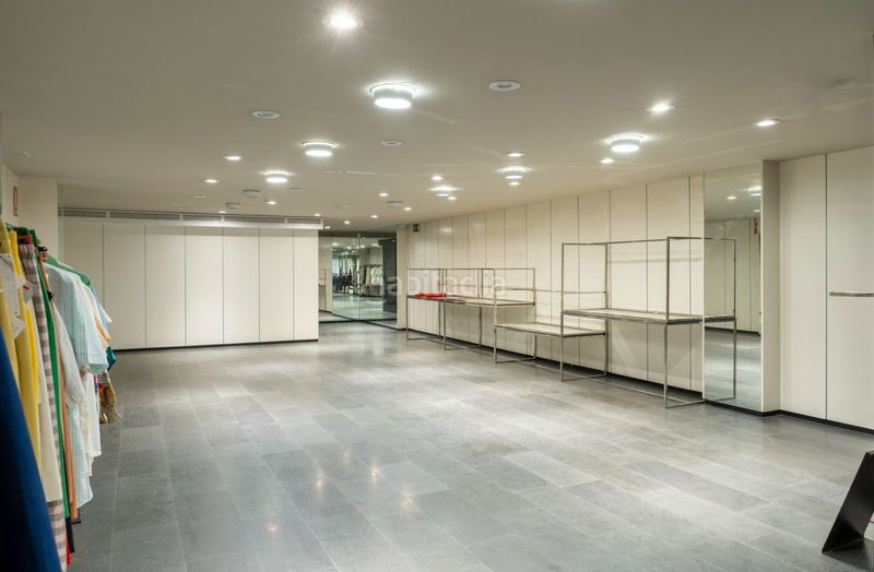 Foto 097157e6-0d86-4267-b172-9930c60f61e3. Local comercial a dolores 49 a Centro Ferrol