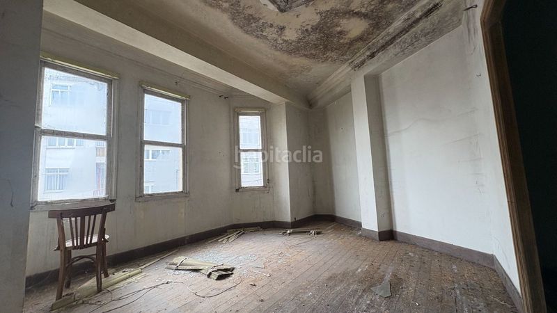 Foto e421c2f5-e220-4e0a-9374-02d35195a304. Edifici a rio sil 1 a Paradai Lugo