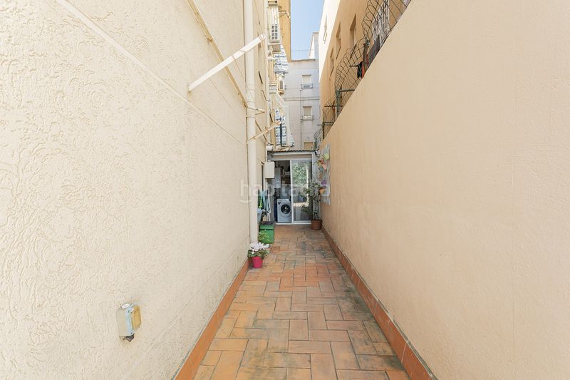 Foto aa60e323-4a40-47f6-b949-bfd4e29ed8b7. Pis amb calefacció a Horta Barcelona