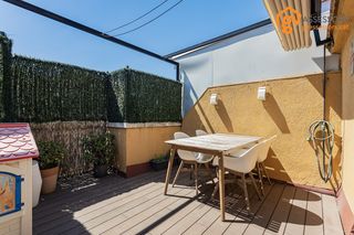 Etagenwohnung  Rambla de l'onze de setembre. Único ático dúplex con 3 terrazas en sant andreu