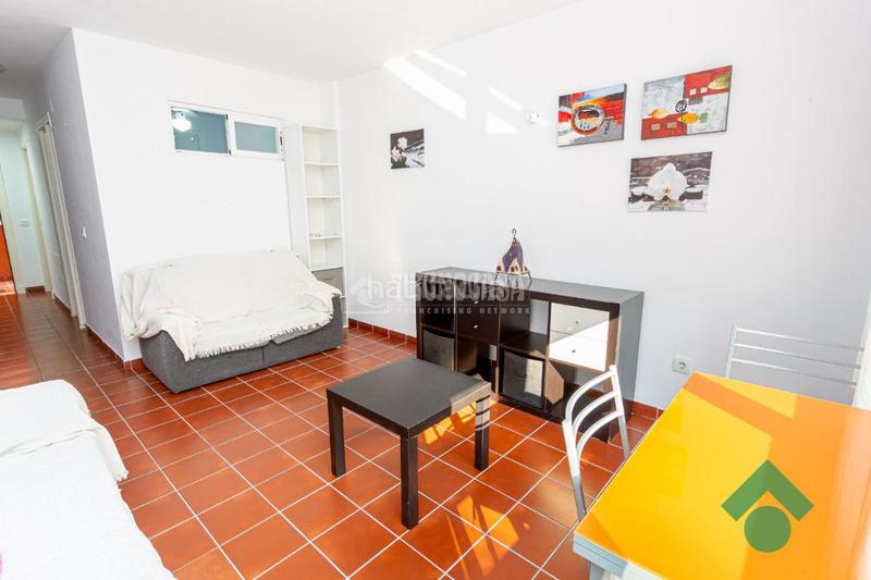Foto d2550b3a-63cb-4d7b-a221-759c933d824c. Piso  en venta en La Granja - La Colina - Los Pastores Algeciras