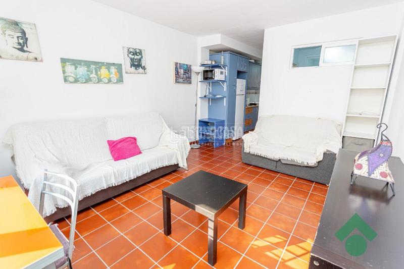 Foto dc500a9d-5459-443e-8b23-4b3ae6032dd9. Piso  en venta en La Granja - La Colina - Los Pastores Algeciras